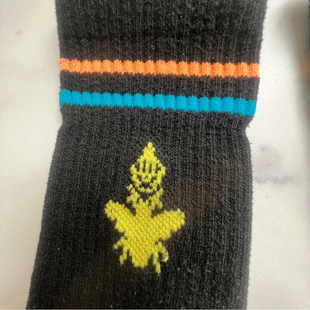 Bombas Bee Better Youth Socks, Black, Size S (Youth 9-4)